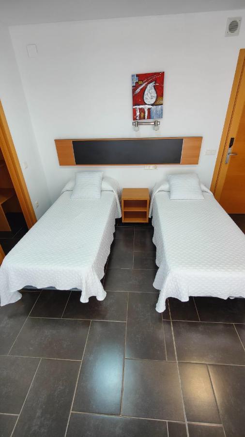 Hostal Manel بينيذا ذي مار المظهر الخارجي الصورة