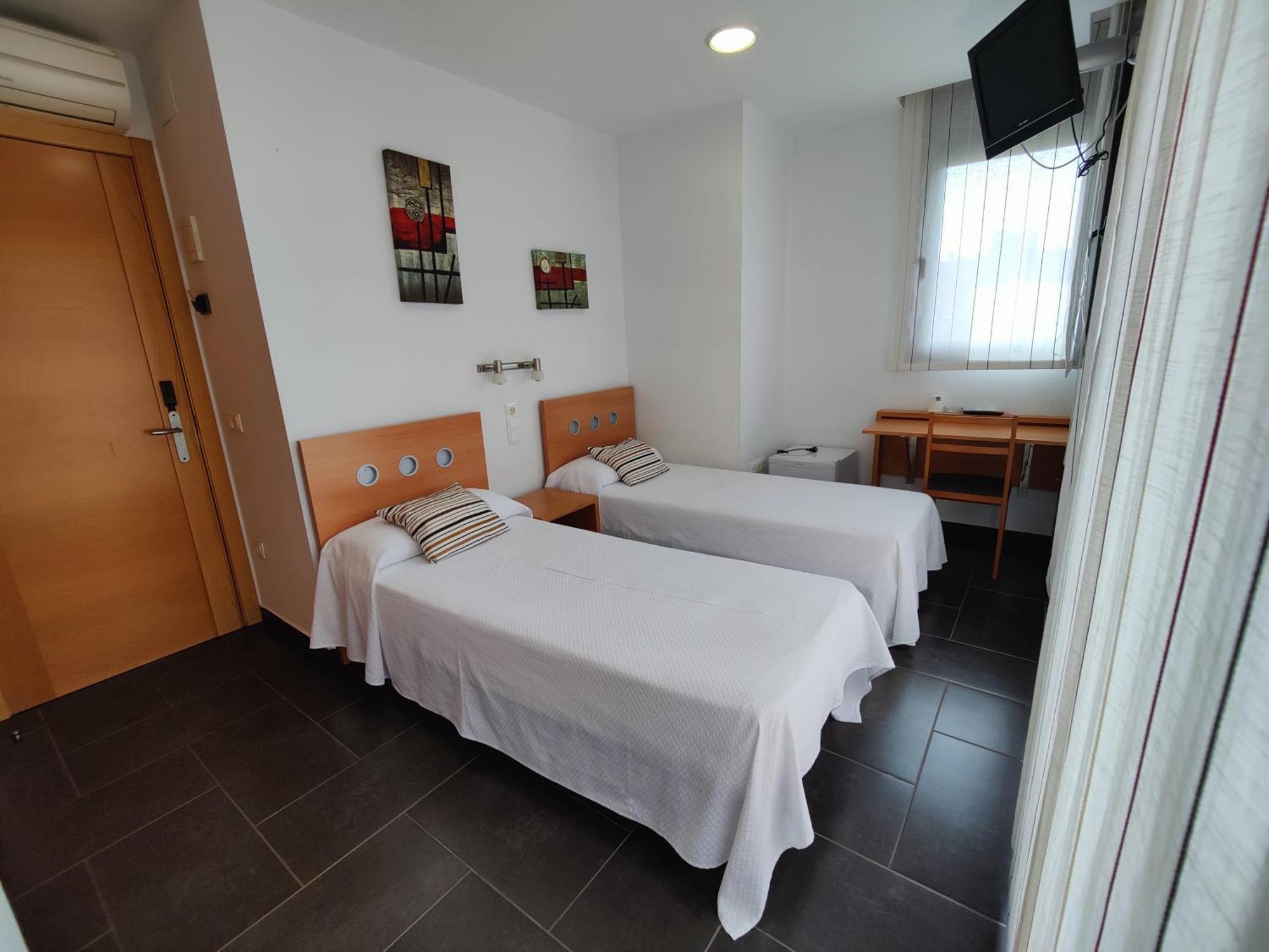 Hostal Manel بينيذا ذي مار المظهر الخارجي الصورة