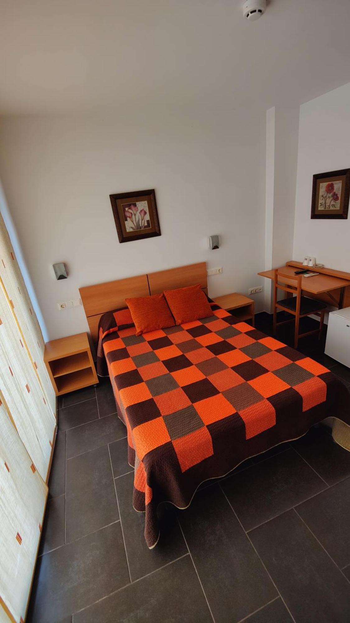 Hostal Manel بينيذا ذي مار المظهر الخارجي الصورة